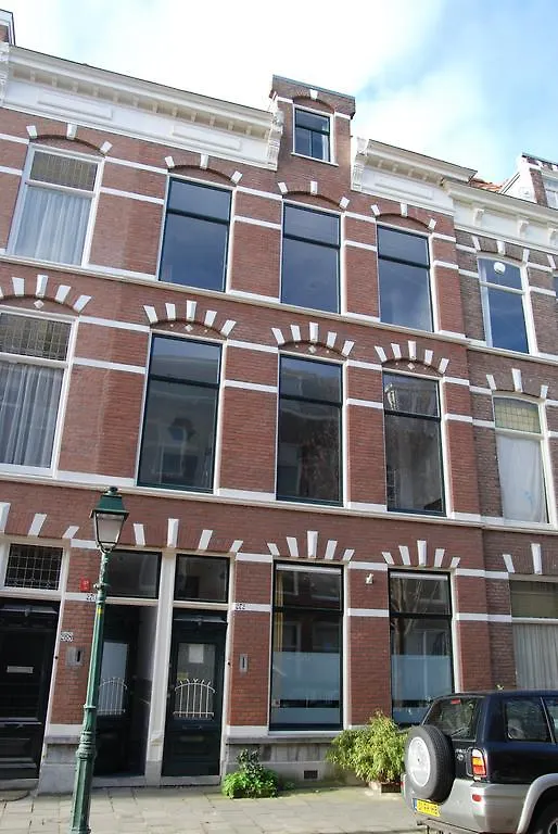Bed & Breakfast Obrechtstraat Haag Nizozemsko